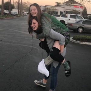 Meet your Posher, Riley